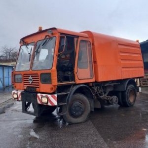 foto 7m3 Zamiatarka 7/12t  IFA KM2301 komunal